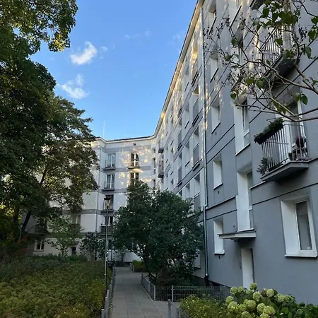 Luna Apartment-3