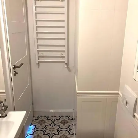 Cute Apartment In The City Center , 2-Beds , Wi-Fi - By Hik Apartments-2