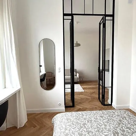 Old Town Residence , Wi-Fi , 2-Beds , Aesthetics - By Hik Apartments-2
