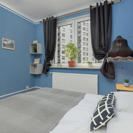 Turquoise Blue Apartment Warsaw Bialoleka By Noclegi Renters-2