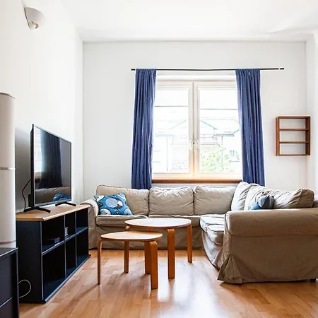Apartment Ten-2