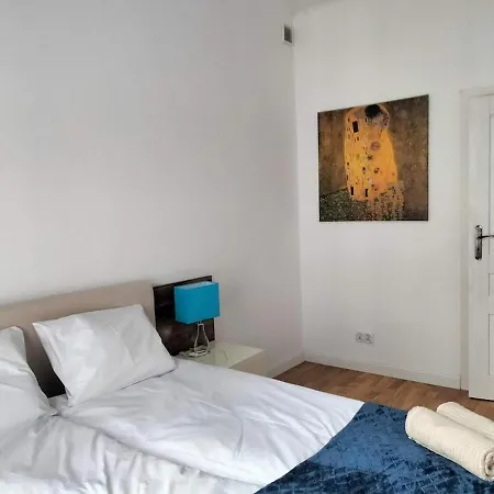B10 Apartament Premium Wiejska2-Sejm-3