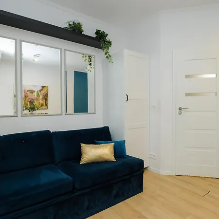 Stadion Narodowy Warszawa Unit Apartmentmini Noclegi Super Lokalizacja Przy Metro Ministudio With Private Banthroom-3