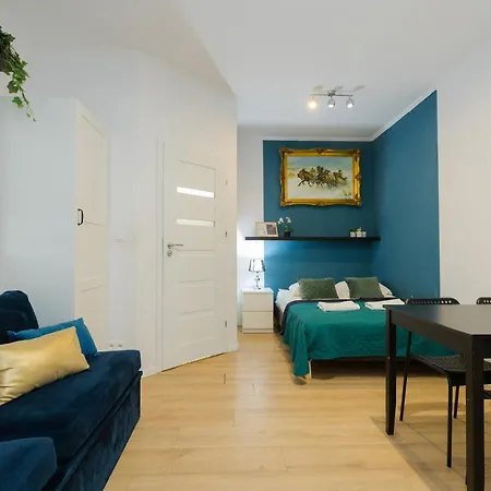 Stadion Narodowy Warszawa Unit Apartmentmini Noclegi Super Lokalizacja Przy Metro Ministudio With Private Banthroom-2