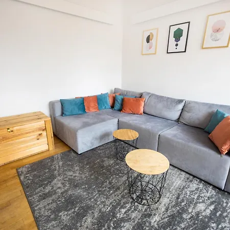Spacious Flat In The Old Town.-3