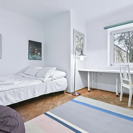 Flat In The Heart Of Historical Warsaw.-2