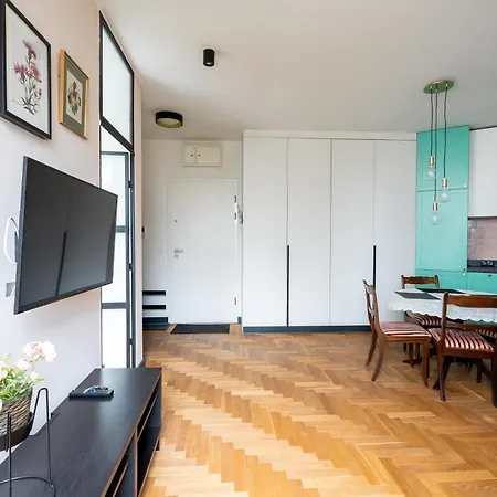 Bobrowiecka Cosy Apartment by BookingHost-3