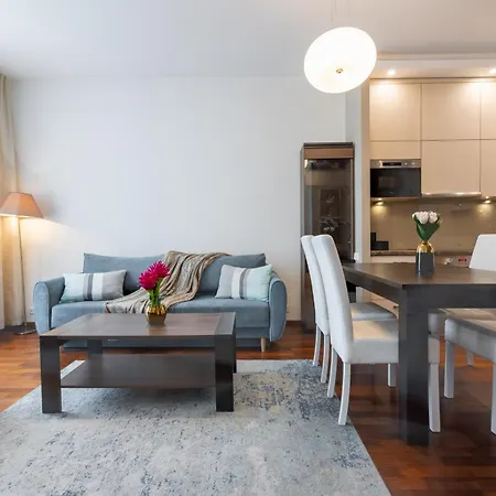 Urban Chic - One Bedroom Apartment - City Center&Stawki-3