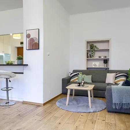 Corolla Apartments Nowy Świat 43 Stare Miasto-3