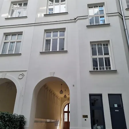 Nowogrodzka 6a 17-3