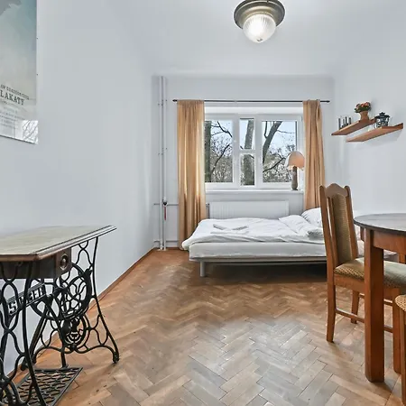 Flat In The Heart Of Historical Warsaw.-2