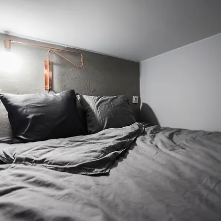 Close-Central Warsaw Apartment - Great Location- Praga&Ząbkowska-2