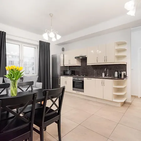 Apartamenty Wawa Centrum By Your Freedom-3