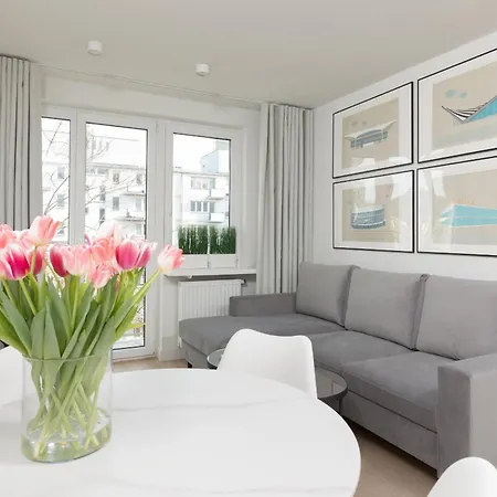 Elegant&Cozy Apartment Pańska by Noclegi Renters-3