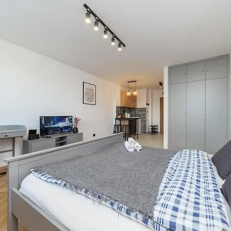 Metro Onz Apartment/Warsaw Central-2