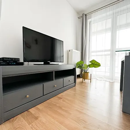 Warsaw Inside Apartments-2
