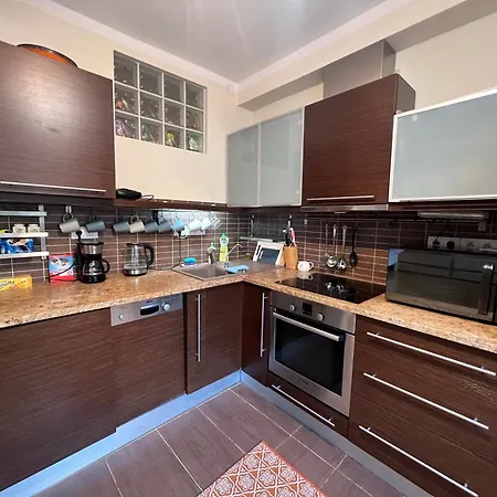 Entire Studio Flat-2