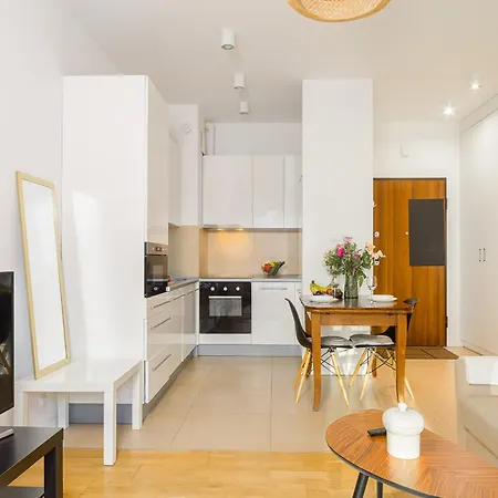 P&O Serviced Apartments Rydygiera-2