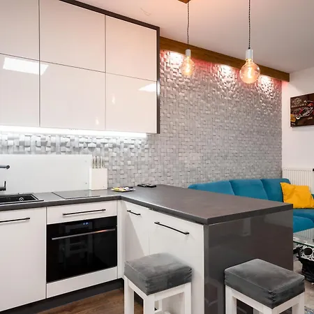 Kasprzaka 31A Free Garage By Perfect Apart-2