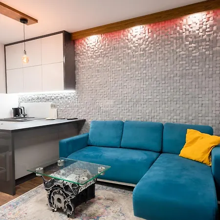 Kasprzaka 31A Free Garage By Perfect Apart-3