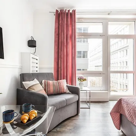 Charming Apartment In The City Center-3