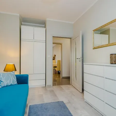 Family Apartment Żoliborz by Renters-2