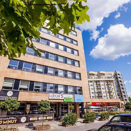 Green Kabaty Apartment 2-3