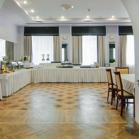 Hotel Łazienkowski-3