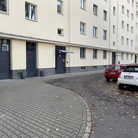 Amazing Art Loft / City Centrum/ Free Parking-2