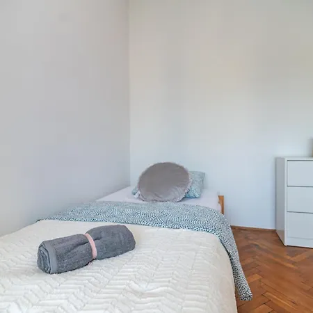 Regem Pokoje Nowogrodzka-3