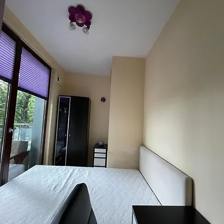 Triton Park Apartaments-2
