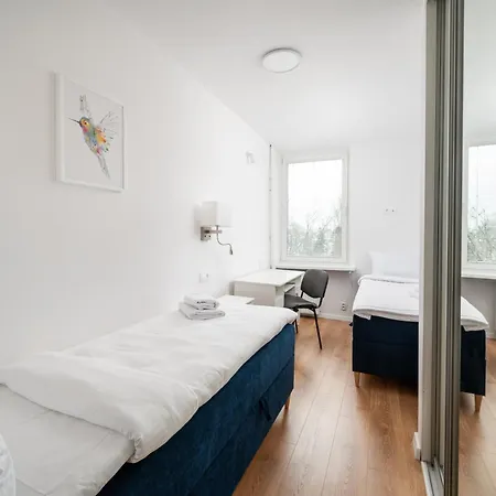 Krasinski Garden Comfort Apartment By Bookinghost-3