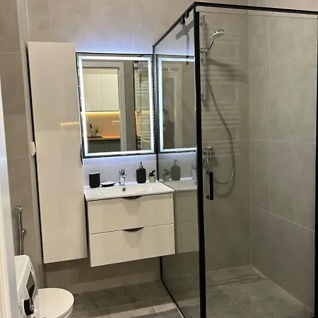 Warsaw Airport Apartment-2