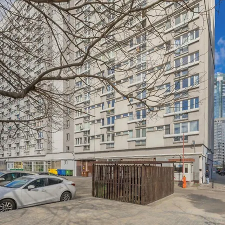 Pereca Klimatyzowany Apartament W Centrum Warszawy Z Darmowym Parkingiem By Noclegi Renters-2