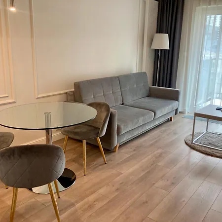Mennica Residence Hotel Apartments-2