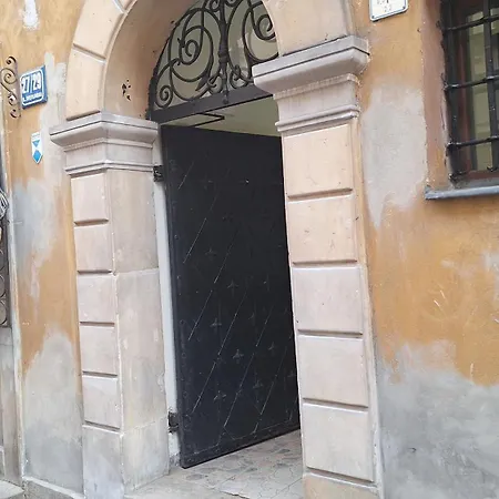 Elegant 3 Room At The Old Town - 70M2 - Up To 6 Sleeps-2