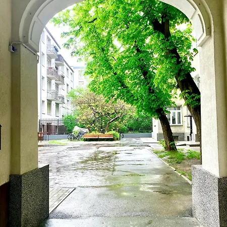 Olivia Apartments - Słoneczny apartament w centrum Warszawy, Plac Unii Lubelskiej, Łazienki Królewskie, Pole Mokotowskie - 24h check-in-2