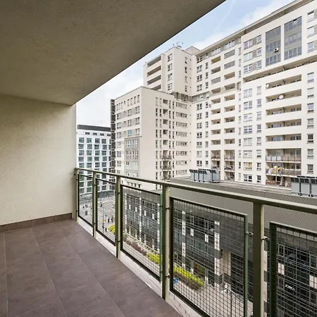 Metro Wilanowska Blue Apartment-2