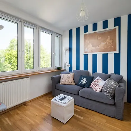 Solec 2-Bedroom Vistula Apartment-2