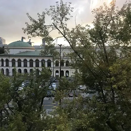 Plac Bankowy, metro-3