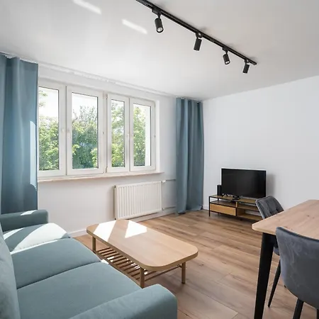 Ochota Comfort Apartment By Bookinghost-2