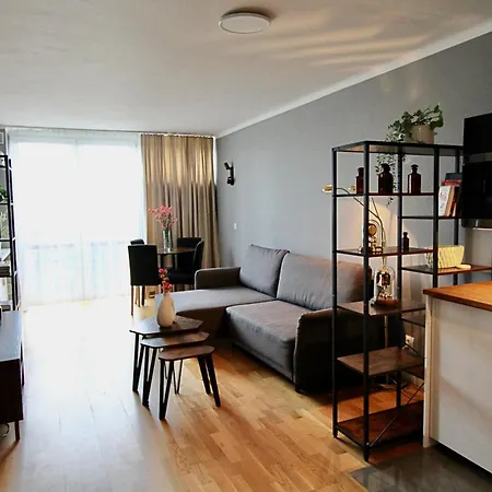 Jana Pawła II 26 - apartament z sypialnią blisko PKiN-2