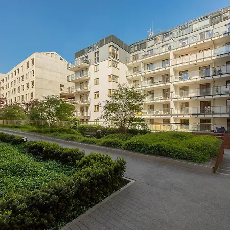 Apartament Przy Rzece Dla 2 Osob Z Parkingiem I Klimatyzacja W Warszawie By Noclegi Renters-3