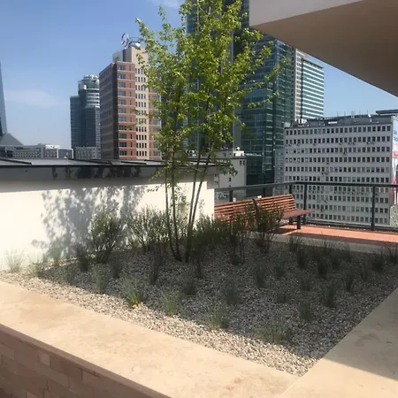Sienna 65 - taras na dachu z panoramą 360 na Warszawę -roof terrace with a beautiful view - Prywatny balkon - private balcony - Better Rental-3
