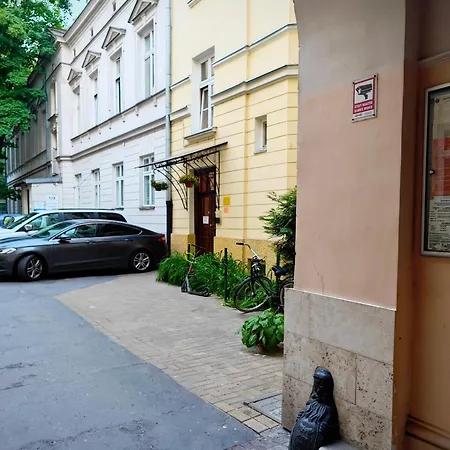 Apartamenty Hoza Attic Studio-2