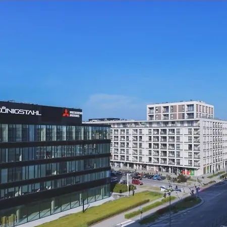P&O Serviced Apartments Group Komputerowa-3