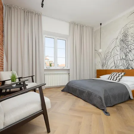 Heart Of The Old Town Royal Apartments By Noclegi Renters-2