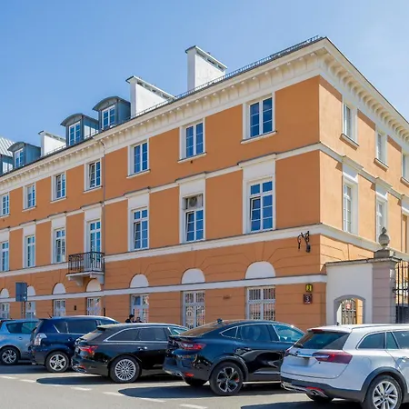 Heart Of The Old Town Royal Apartments By Noclegi Renters-3
