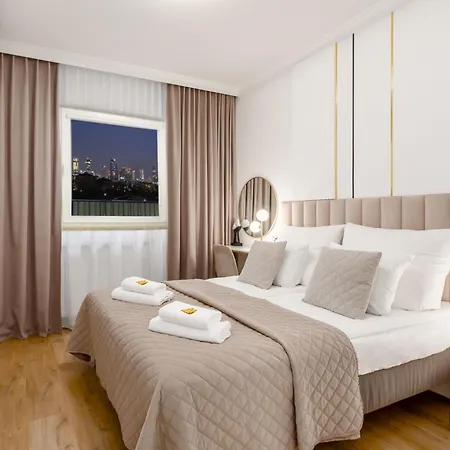 Warsaw View Prestige Apartment-2