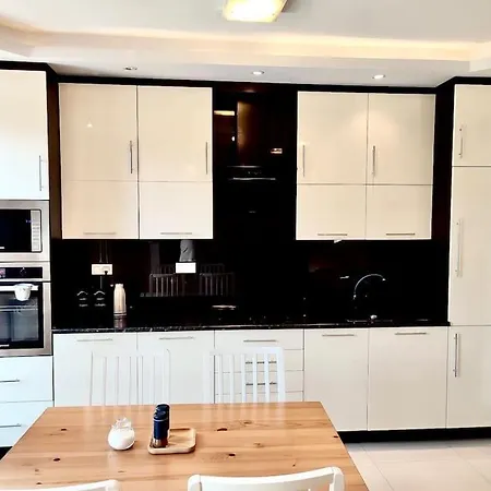 Nowoczesny apartament na Pradze-2